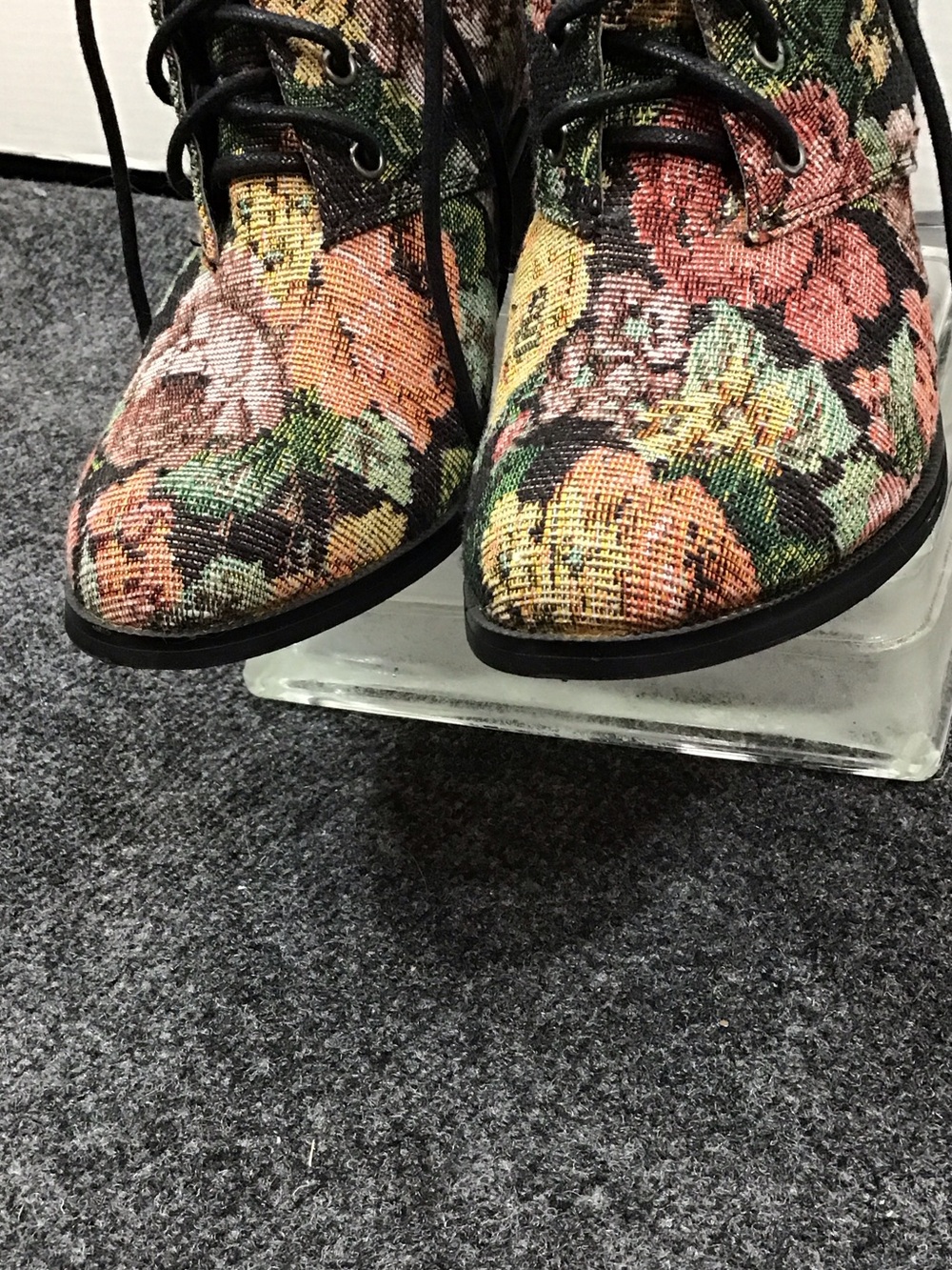Diba Dixie Floral Lace-Up Ankle Boots in Multicolor Tapestry 8.5 - Picture 6 of 12